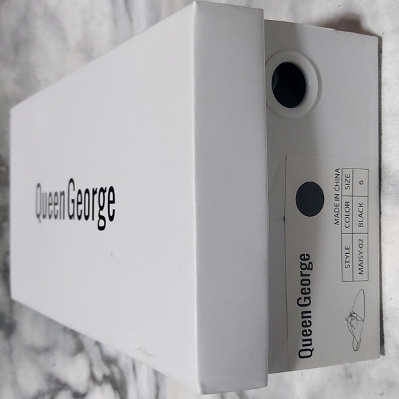 Queen George Flat slip on mules - Picture 5 of 6